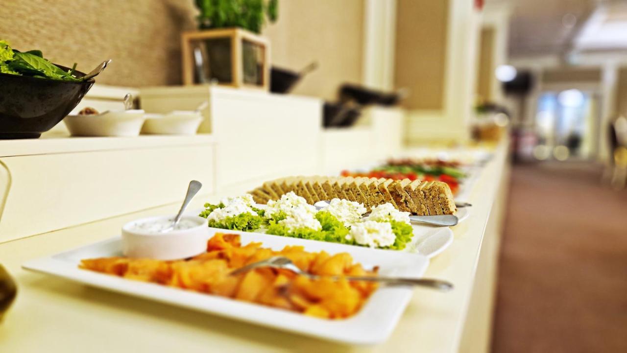 Hotel Prezydencki 3-Star Rzeszow Luaran gambar