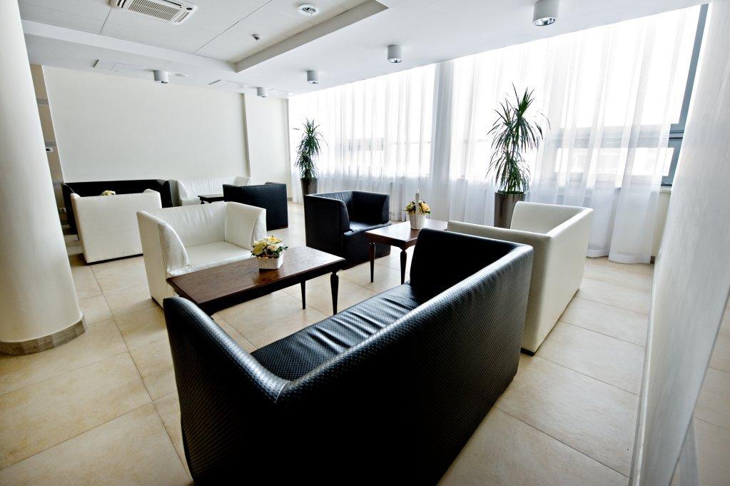 Hotel Prezydencki 3-Star Rzeszow Luaran gambar