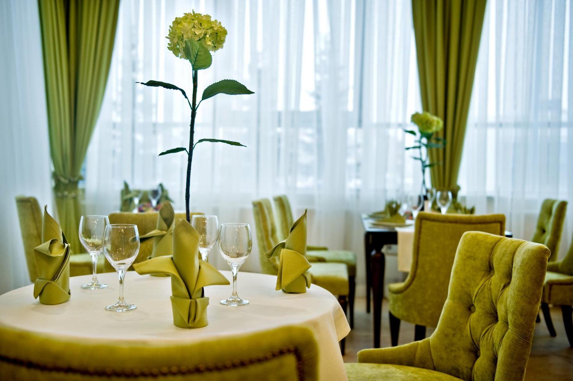 Hotel Prezydencki 3-Star Rzeszow Luaran gambar