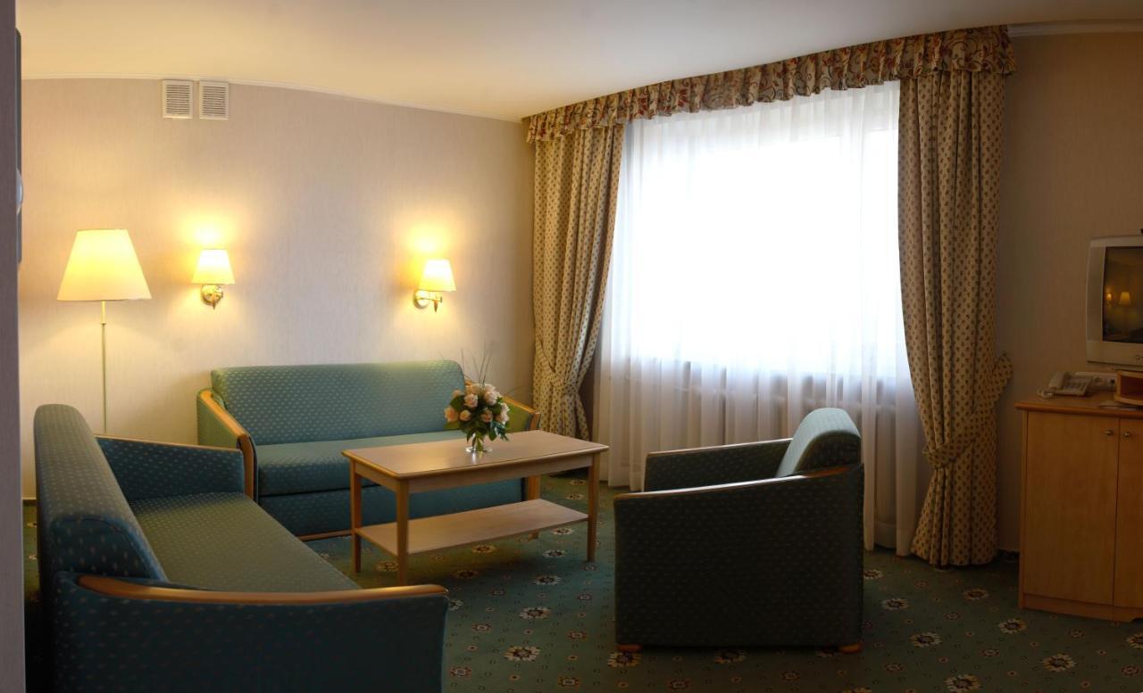 Hotel Prezydencki 3-Star Rzeszow Luaran gambar